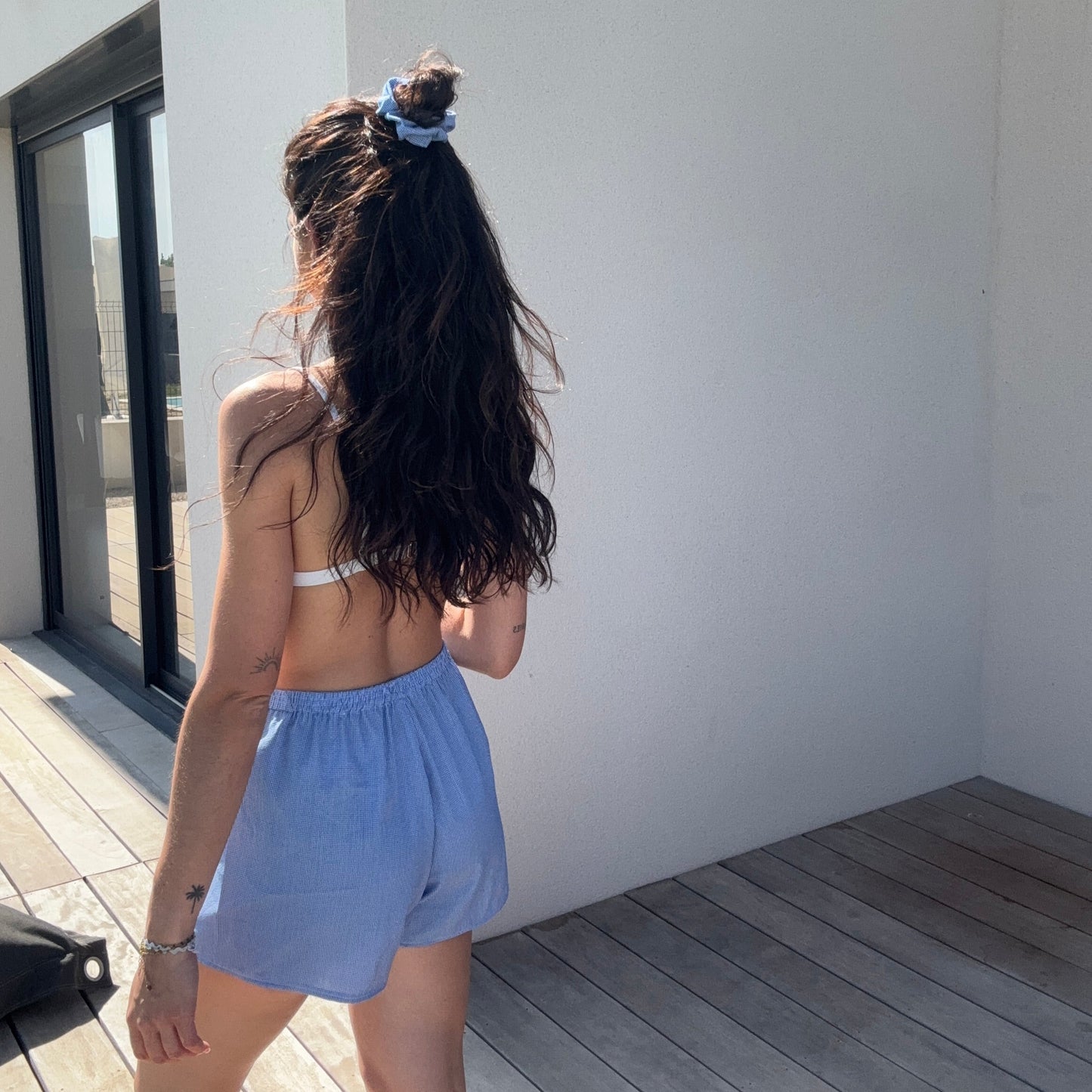 Short CALIA