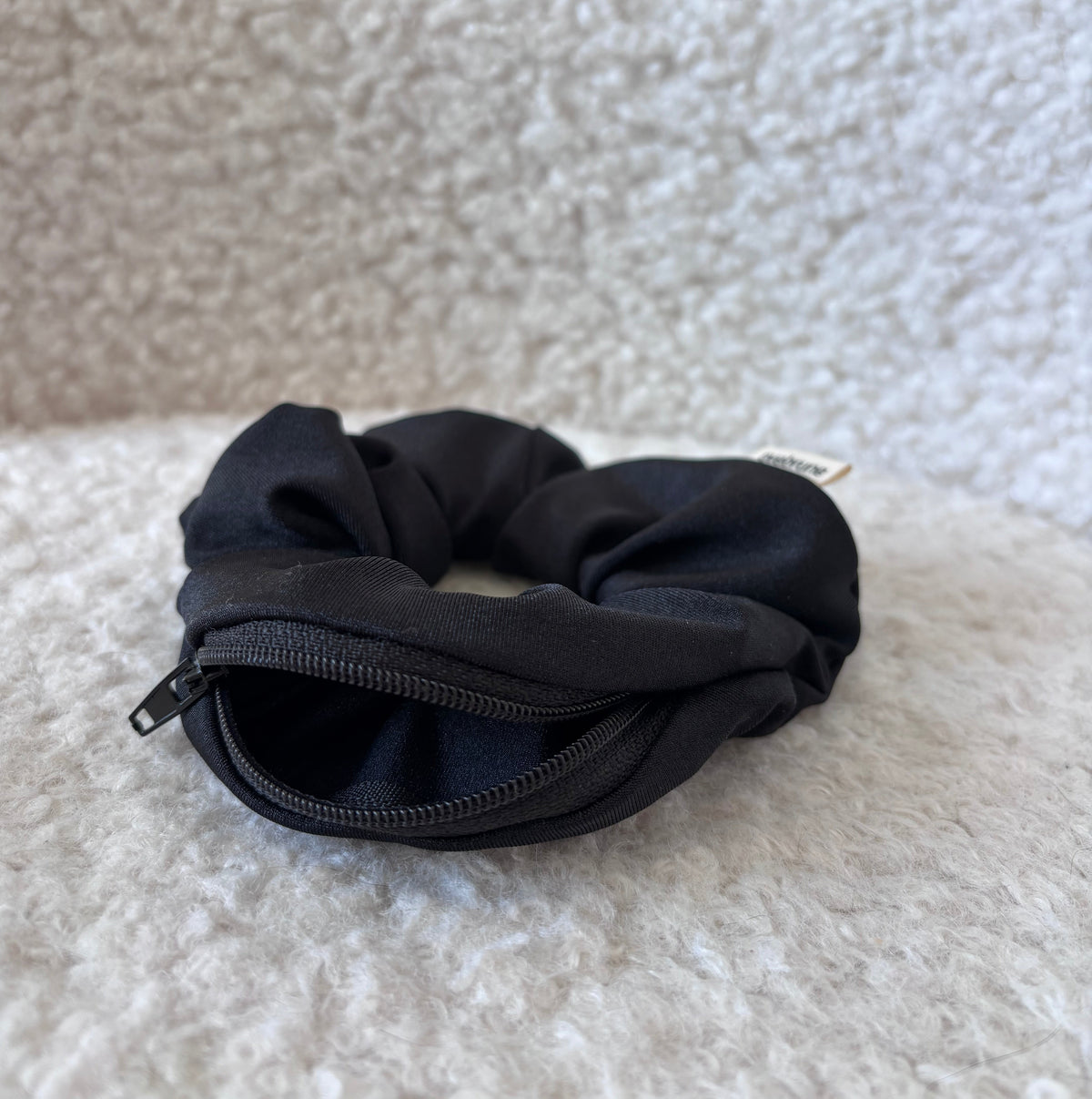 Chouchou ZIP NOIR