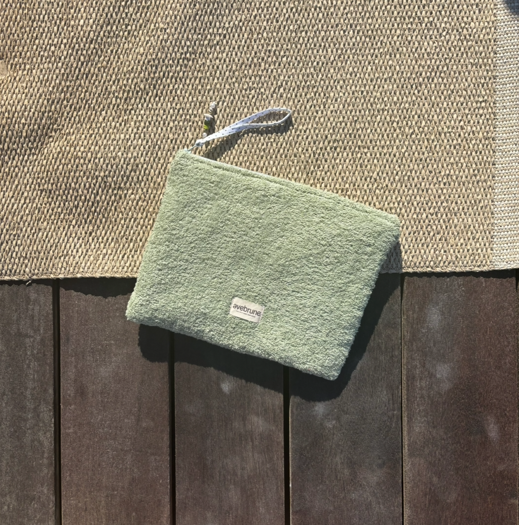 Trousse Éponge PISTACHE
